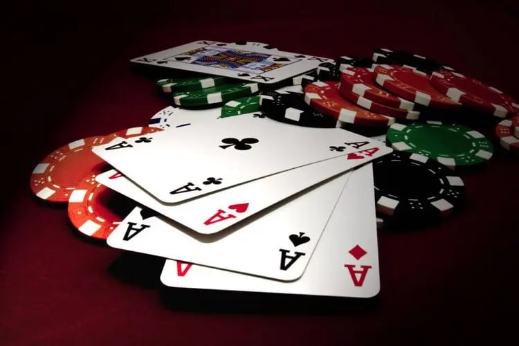Suasana ruang Bingo SVP777 yang ramai dengan pemain Indonesia menikmati permainan Bingo online interaktif